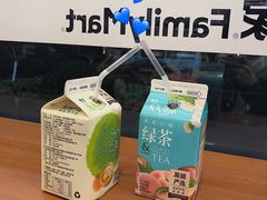 -全家便利店(杭州龙翔桥地铁站店)