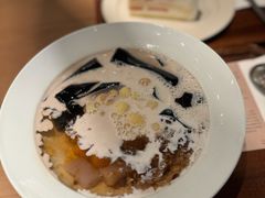 -RUXU入续糖水铺与包(卓悦中心店)
