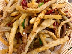 -江城燕子大排档(江汉路步行街店)