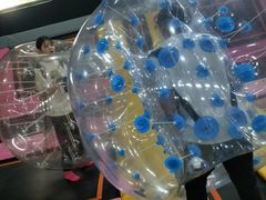 -嘿哟动霸CHUA·新潮玩运动娱乐中心·蹦床滑冰团建乐园