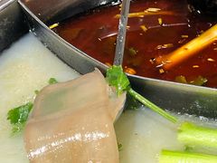 -肖肖酸萝卜鱼火锅(总店)