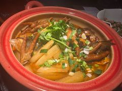大鱼头烧凤爪-雨后行菜(报慈北路店)
