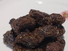 沪市牛肉粒-屋里厢上海菜馆