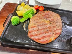 -必胜客(东大桥店)