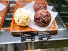 -星巴克(杭州西湖银泰1F店)