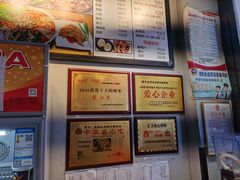 -胜香旺·老柳州螺蛳粉(维多利亚店)
