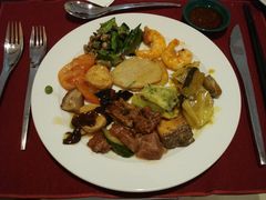 -咖啡苑自助餐厅·中国大饭店