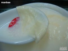 浓郁双皮-义顺牛奶公司