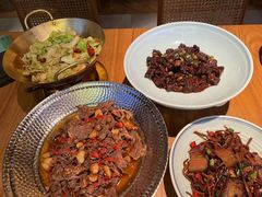 -沅江水·湖南家宴(南村万博长隆商圈店)