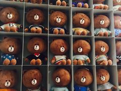 -LINE FRIENDS Garosu-gil Flagship Store