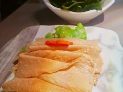 -伴山牛贵州黄牛肉火锅·苗疆非遗艺术餐厅(上海首店)