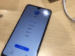 -华为授权体验店(万航渡路)