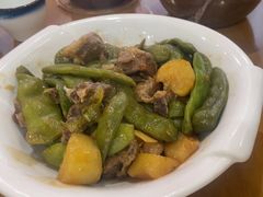 -鹤乡东北菜(崮山路店)