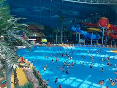 景点-青岛东方影都融创水世界