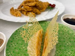 -品海楼·大连海胆锅贴馆(东港店)