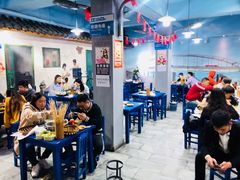 大堂-马路边边·成都串串(翠柏路店)