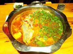 -老凯俚酸汤鱼(鸿通城店)