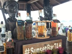 -Sunset Bar(丹绒亚路香格里拉店)
