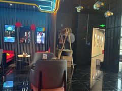 -屋有岛沉浸游戏旗舰店(中山公园店)