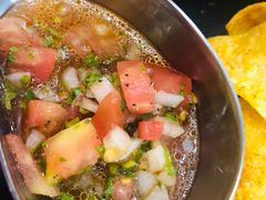 玉米饼配酱-魏斯理汉堡(西安沣东吾悦店)