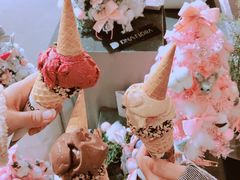 餐饮设施-东浩兰生上海世博展览馆