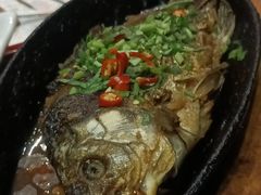 -喝丢一只鞋辣炒海鲜小烧烤(三八广场店)