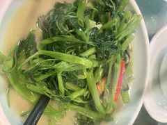 -五谷芳乳鸽王(梅沙老店)