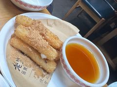 -老凯俚酸汤鱼(多彩城店)