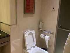 -广州天河希尔顿酒店