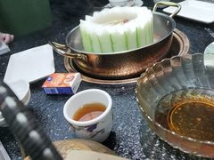 -得意咚瓜·顺德鱼生·冬瓜火锅(深圳首店)