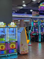 -菲菲羊乐园(临平银泰城店)