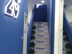 -懒虫健身(铜山万达华府店)