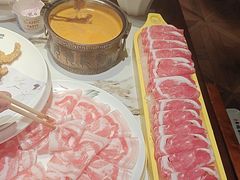 -幸福里四季火锅店