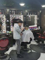 -Barber潮先生男士理发店