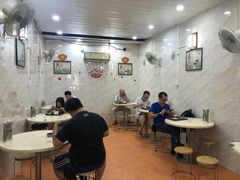 用餐区-信行丰炖品皇店(光孝路店)