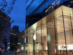 -Apple零售店(华贸购物中心店)