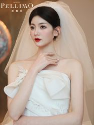 -派丽莫Pellimo原创设计婚纱品牌