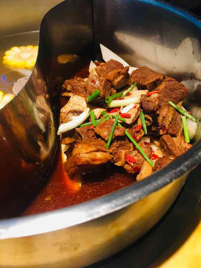 牛掌柜鲜牛肉火锅-"用了一个平台优惠卷,很划算,不过…味道却.