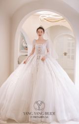 -洋洋婚纱品牌集合店