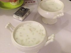-蜜糖甜品铺(朝一村民公寓店)