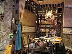 -老牌坊云南鱼豆花火锅(嵩山店)