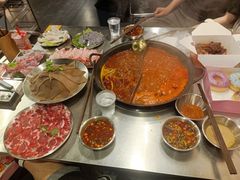-鹿鸣山草本茶香火锅(园西路店)
