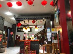 大堂-佘记全家福芋儿鸡(向阳街总店)