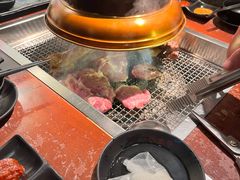 -肉甲韩国木炭烤肉(新壹街1店)