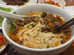 泡椒鸡杂米粉-呷佬·长沙手工米粉(金沙江路店)