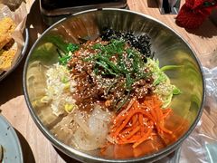 -KimPro 辛普乐概念韩餐