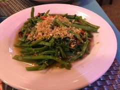 -Pakwan Restaurant & Bar