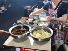 -无名氏宵夜小摊(祝家三姐妹馄饨店)