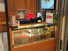 -巴黎贝甜(大宁国际商业广场店)