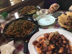 -天天初二·天津传统捞面·天津特色菜(凌奥总店)